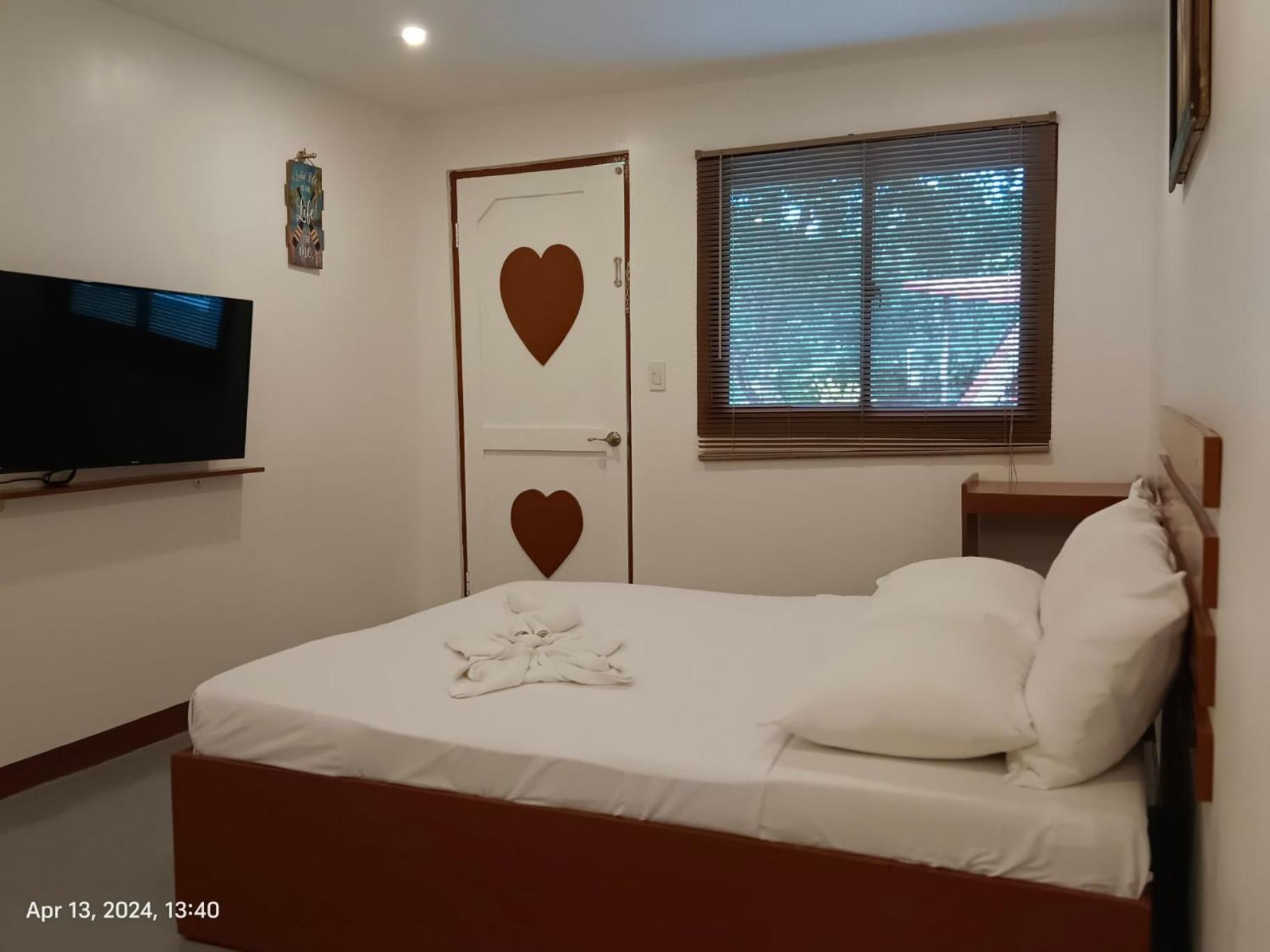 Loboc Nipa Huts Cottages Rental ภายนอก รูปภาพ